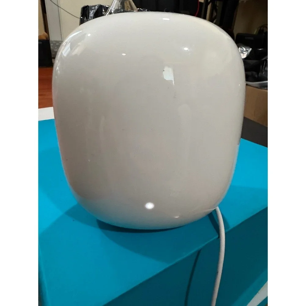 google G6ZUC Wifi White With power adapter White EUC